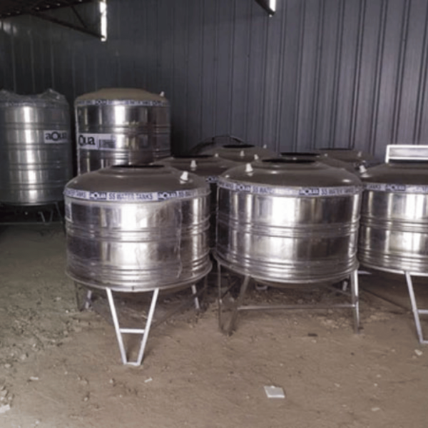 Stainless-Steel-Water-Tanks